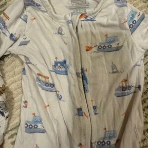 Angel Dear Bamboo Baby Pajamas | Soft Zip Footies (0–6 Months) - set of two